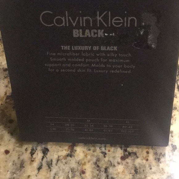 Calvin Klein Black boxer brief microfiber - Picture 3 of 3
